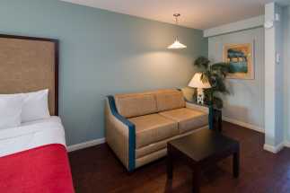 Morro Shores Inn Guest Rooms - Sofa Sleeper In Suite